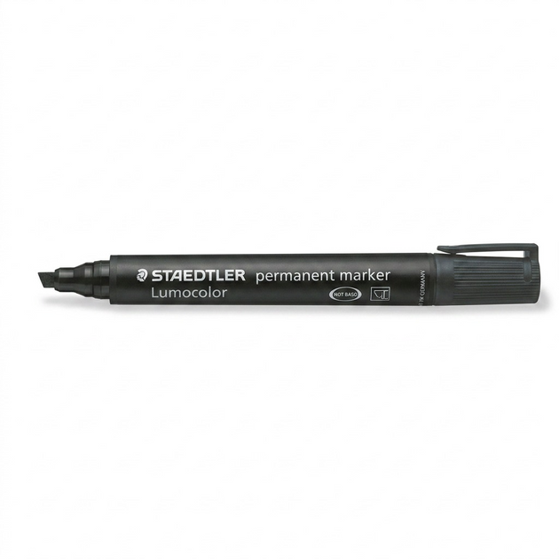 A pure, high-resolution hero shot of one STAEDTLER Lumocolor permanent marker on a white background.