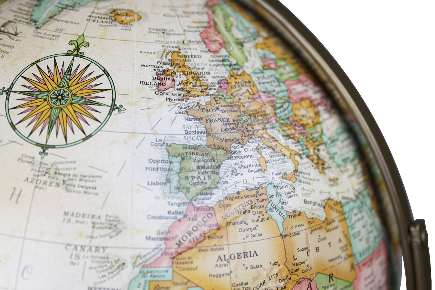 Commander II 16″ Antique Raised Relief Floor – Replogle Globes